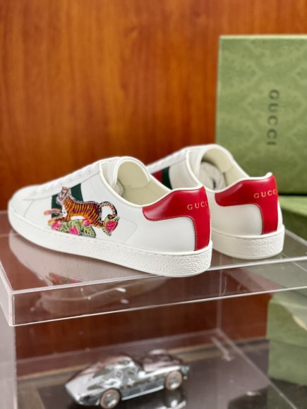 Gucci Ace Мужские кроссовки кеды R_0103GU4