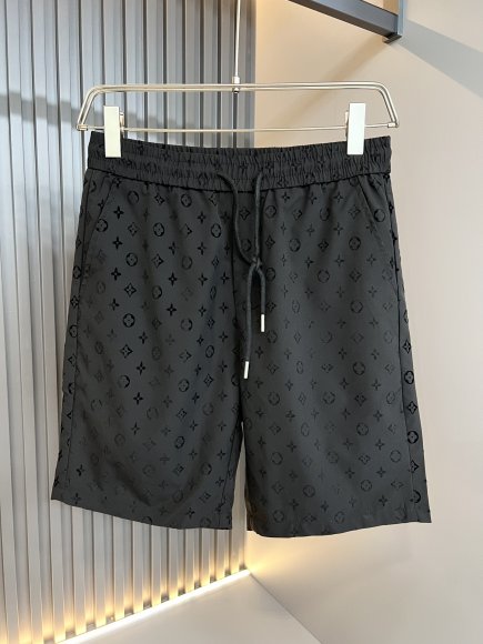 Louis Vuitton - Мужские шорты DF_3005LV8