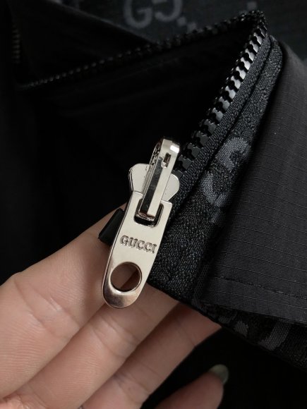 Gucci - Мужская двусторонняя куртка ветровка DF_2008GU4 Gucci - Мужская двусторонняя куртка ветровка DF_2008GU4