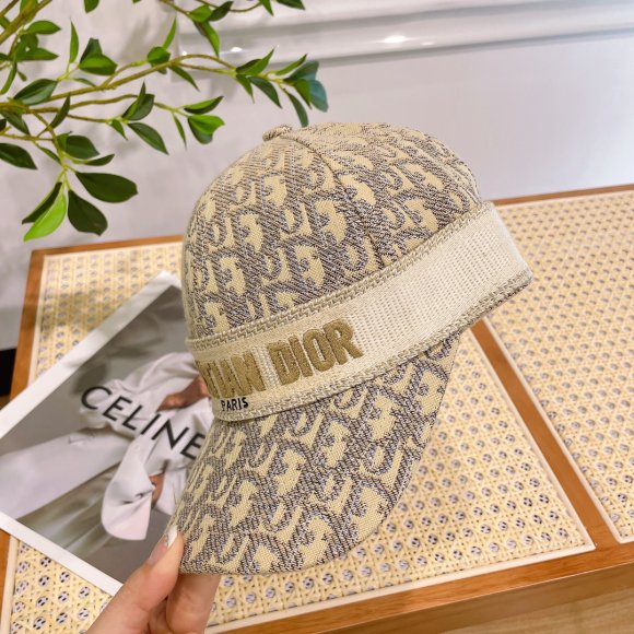 Dior - Бейсболка кепка OR_2504DI7 Dior - Бейсболка кепка OR_2504DI7