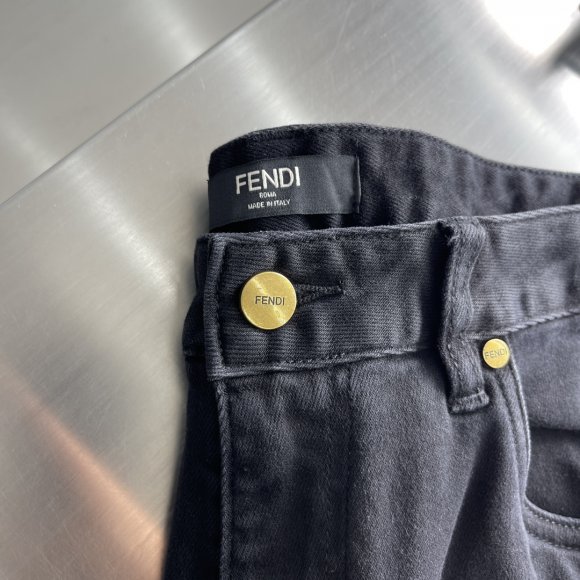 Fendi - Мужские штаны джинсы TJ_2310FE4 Fendi - Мужские штаны джинсы TJ_2310FE4