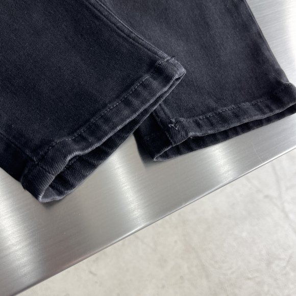 Fendi - Мужские штаны джинсы TJ_2310FE4 Fendi - Мужские штаны джинсы TJ_2310FE4