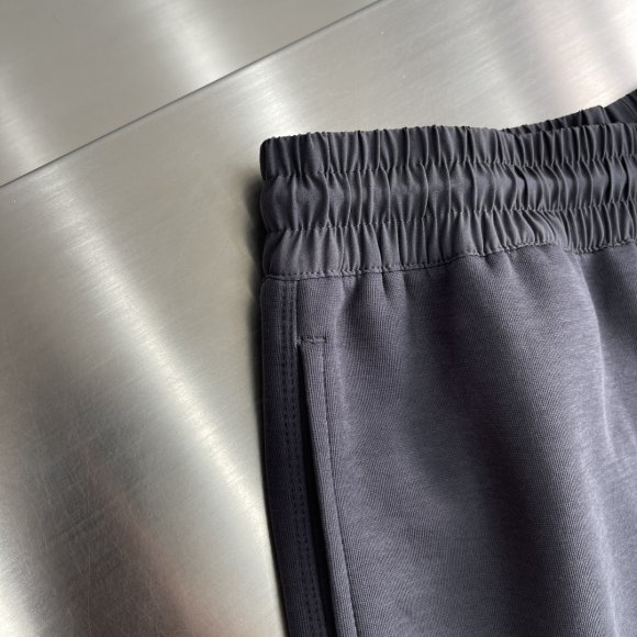 Y-3 Yohji-Yamamoto - Мужские трикотажные шорты DZ_0504YY10 Y-3 Yohji-Yamamoto - Мужские трикотажные шорты DZ_0504YY10