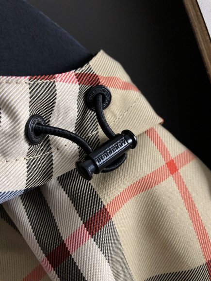 Burberry - Мужская двусторонняя куртка ветровка DF_2008BU5