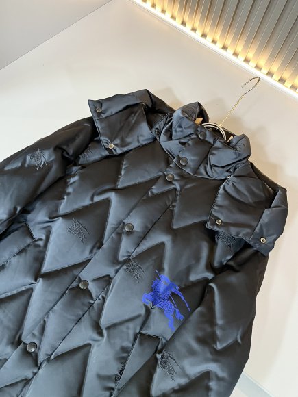 Burberry - Мужская куртка пуховик DF_2609BU7 Burberry - Мужская куртка пуховик DF_2609BU7