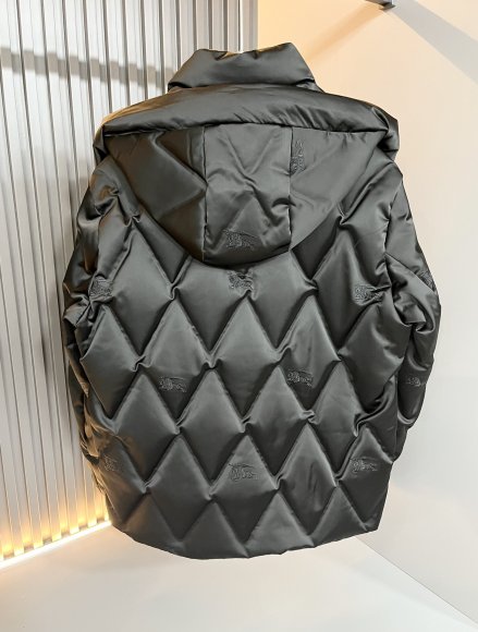 Burberry - Мужская куртка пуховик DF_2609BU7