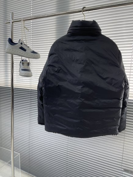 Fendi - Мужская двусторонняя куртка пуховик TJ_0612FE1