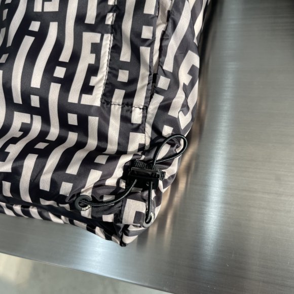 Fendi - Мужская двусторонняя куртка пуховик TJ_0612FE1