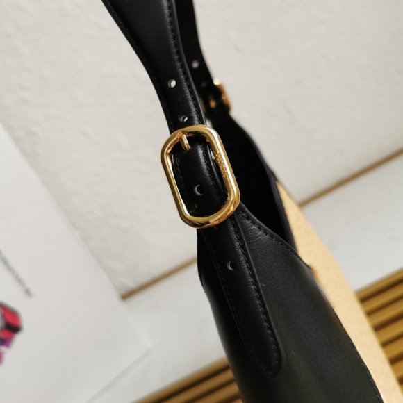 Prada - Женская сумка мессенджер LG_1806PR1 Prada - Женская сумка мессенджер LG_1806PR1