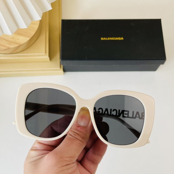 Balenciaga очки K2_2702BA26