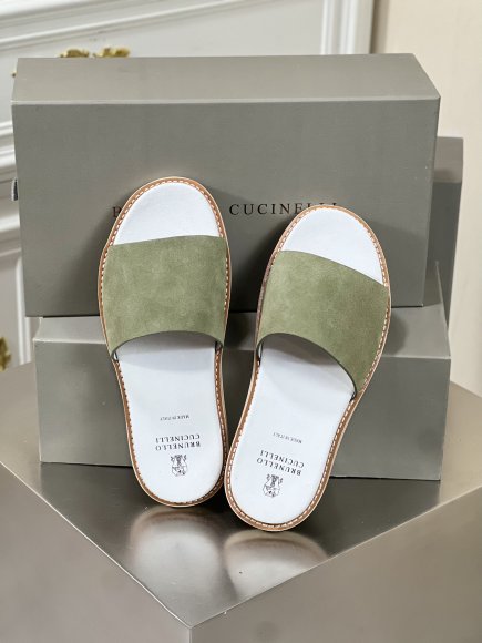 Brunello Cucinelli Urban - Мужские шлепанцы сланцы BL_1203BC4 Brunello Cucinelli Urban - Мужские шлепанцы сланцы BL_1203BC4