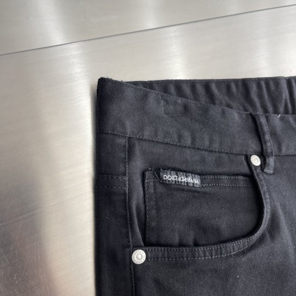 Dolce & Gabbana - Мужские джинсовые шорты TJ_2006DG3 Dolce & Gabbana - Мужские джинсовые шорты TJ_2006DG3