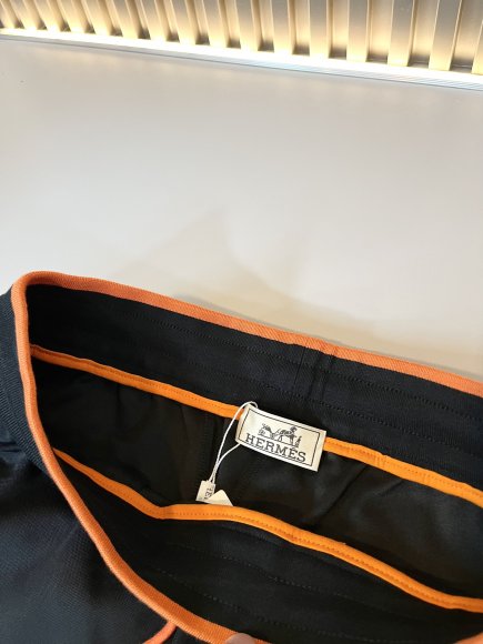 Hermes - Мужской спортивный костюм DF_2609HE8 Hermes - Мужской спортивный костюм DF_2609HE8