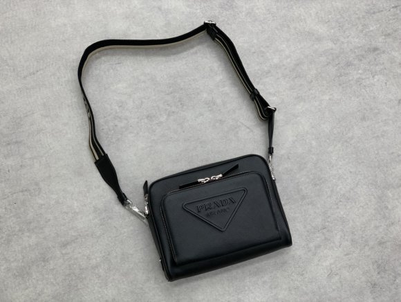 Prada Saffiano Сумка мессенджер BU_1105PR1