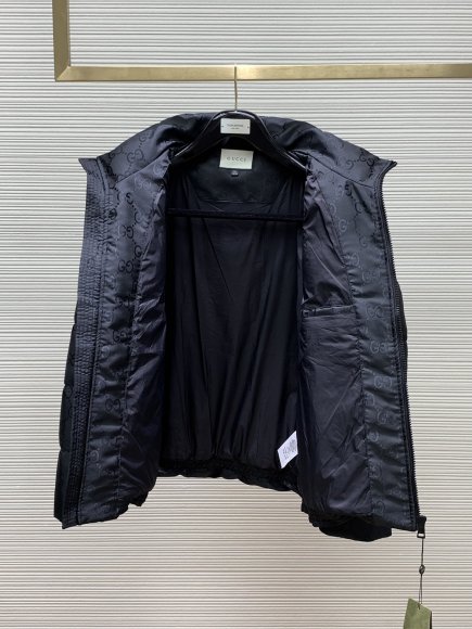 Gucci - Мужская куртка пуховик TI_2211GU4 Gucci - Мужская куртка пуховик TI_2211GU4