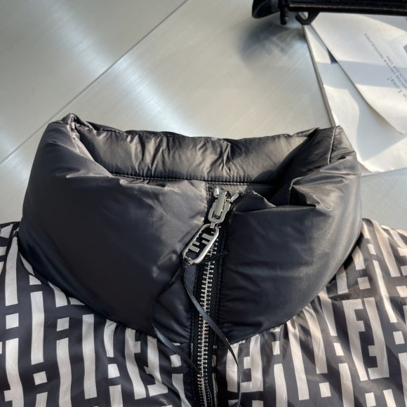 Fendi - Мужская двусторонняя куртка пуховик TJ_0612FE2