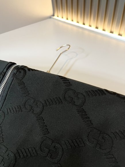 Gucci - Мужской спортивный костюм DF_2609GU9