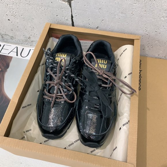 Miu Miu & New Balance 530 - Женские кроссовки MO_2510MN4