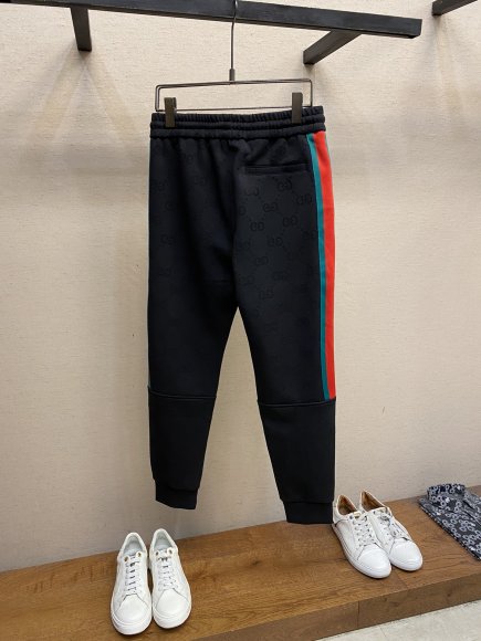 Gucci - Мужские спортивные штаны DZ_0609GU6 Gucci - Мужские спортивные штаны DZ_0609GU6