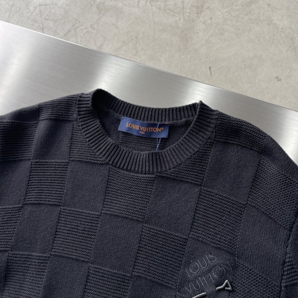 Louis Vuitton - Мужская кофта свитер TJ_2006LV5 Louis Vuitton - Мужская кофта свитер TJ_2006LV5