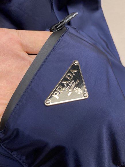 Prada - Мужская ветровка куртка DZ_0508PR9