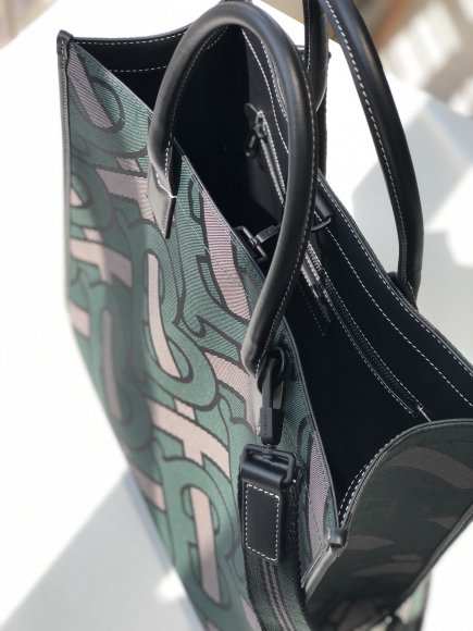 Burberry Сумка тоут BU_1105BU3 Burberry Сумка тоут BU_1105BU3