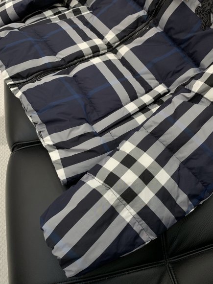 Burberry - Мужская куртка пуховик TI_2211BU6