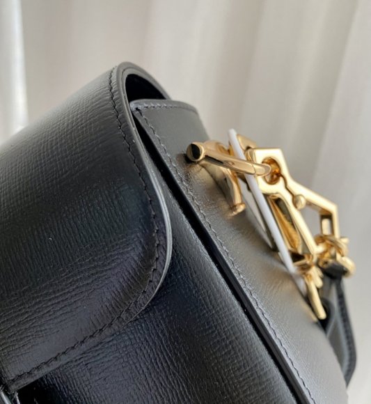 Gucci Horsebit 1955 Сумка мессенджер BU_1105GU4