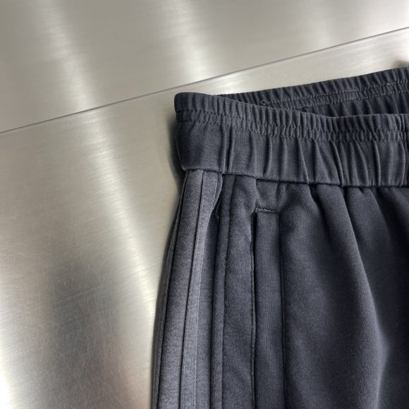 Givenchy - Мужские спортивные штаны TJ_0804GI5 Givenchy - Мужские спортивные штаны TJ_0804GI5