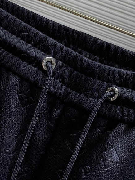 Louis Vuitton - Мужские шорты TI_0407LV3
