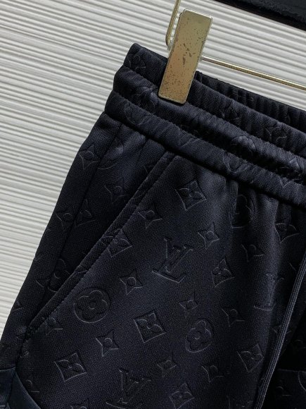 Louis Vuitton - Мужские шорты TI_0407LV3