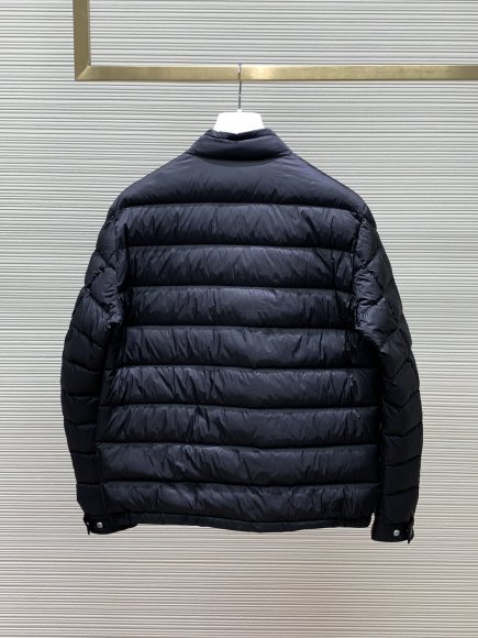 Moncler - Мужская куртка пуховик TI_2211MO8 Moncler - Мужская куртка пуховик TI_2211MO8