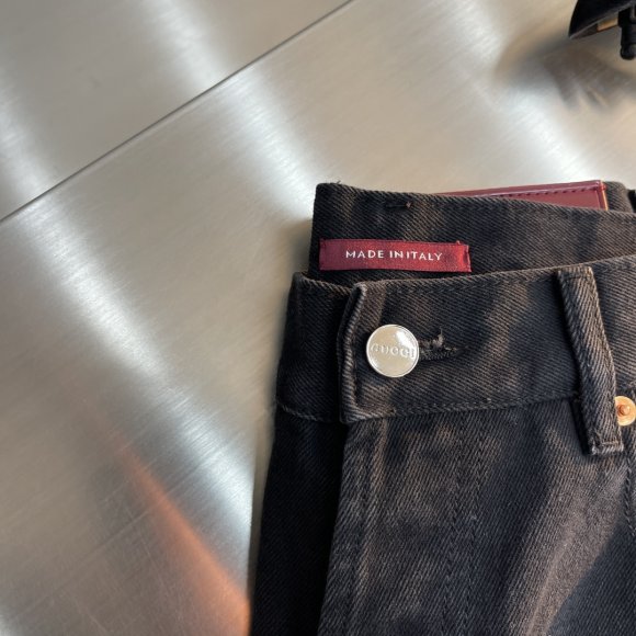 Gucci - Мужские штаны джинсы TJ_0612GU6 Gucci - Мужские штаны джинсы TJ_0612GU6