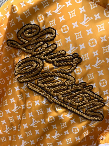 Louis Vuitton Show - Мужская куртка ветровка анорак TI_2907LV3 Louis Vuitton Show - Мужская куртка ветровка анорак TI_2907LV3