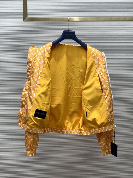 Louis Vuitton Show - Мужская куртка ветровка анорак TI_2907LV3 Louis Vuitton Show - Мужская куртка ветровка анорак TI_2907LV3