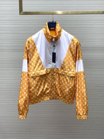 Louis Vuitton Show - Мужская куртка ветровка анорак TI_2907LV3 Louis Vuitton Show - Мужская куртка ветровка анорак TI_2907LV3