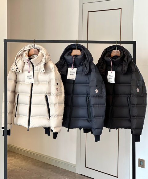 Moncler - Мужская куртка пуховик TI_1111MO8