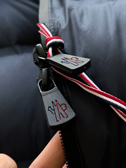 Moncler - Мужская куртка пуховик TI_1111MO8