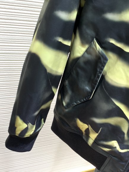 Louis Vuitton - Мужская куртка бомбер TI_0709LV4 Louis Vuitton - Мужская куртка бомбер TI_0709LV4