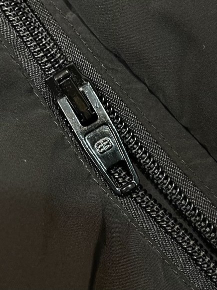 Balenciaga - Мужской жилет пуховик DZ_2509BA3