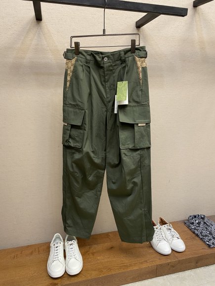 Gucci - Мужские штаны брюки джоггеры DZ_1412GU4 Gucci - Мужские штаны брюки джоггеры DZ_1412GU4