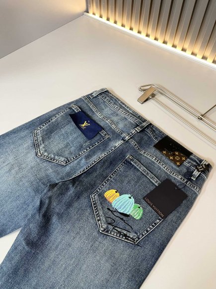 Louis Vuitton - Мужские штаны джинсы DF_3005LV10