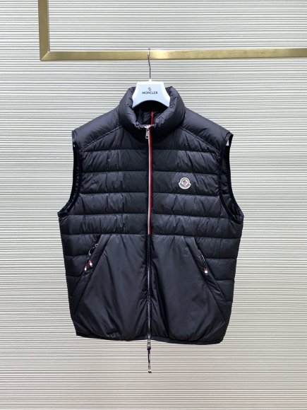 Moncler - Мужской жилет пуховик TI_2211MO10 Moncler - Мужской жилет пуховик TI_2211MO10