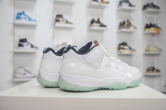 Nike Air Jordan 11 Retro Low - Мужские кроссовки PH_0105NI5