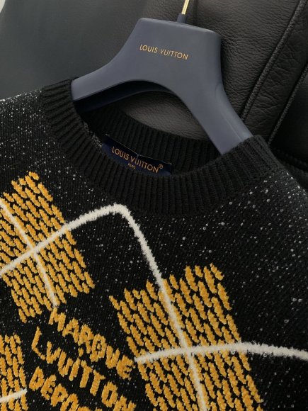 Louis Vuitton - Мужская шерстяная кофта свитер TI_2511LV1 Louis Vuitton - Мужская шерстяная кофта свитер TI_2511LV1