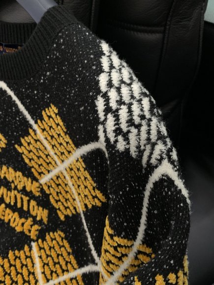 Louis Vuitton - Мужская шерстяная кофта свитер TI_2511LV1 Louis Vuitton - Мужская шерстяная кофта свитер TI_2511LV1