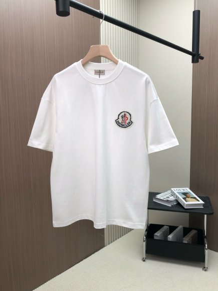 Moncler - Мужская футболка майка DZ_2102MO7 Moncler - Мужская футболка майка DZ_2102MO7