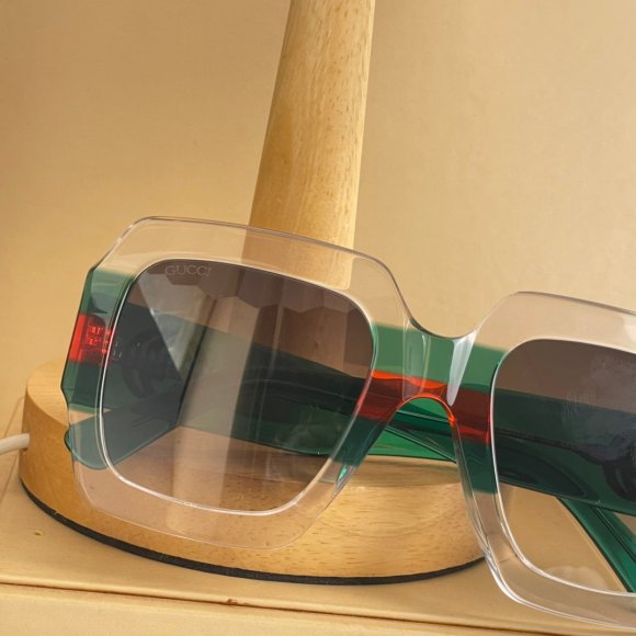 Gucci Sunglasses - Солнцезащитные очки K2_2207GU8 Gucci Sunglasses - Солнцезащитные очки K2_2207GU8