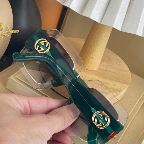 Gucci Sunglasses - Солнцезащитные очки K2_2207GU8 Gucci Sunglasses - Солнцезащитные очки K2_2207GU8
