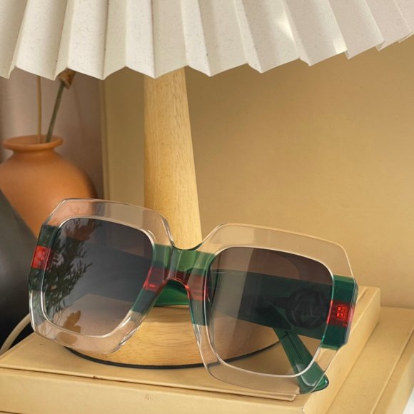 Gucci Sunglasses - Солнцезащитные очки K2_2207GU8 Gucci Sunglasses - Солнцезащитные очки K2_2207GU8
